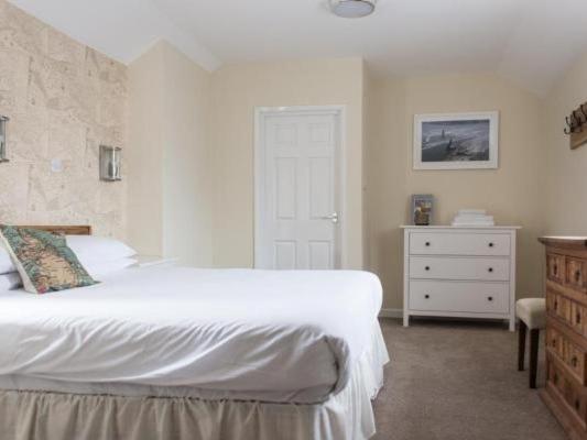 The Anchor Inn Cowes  Room photo